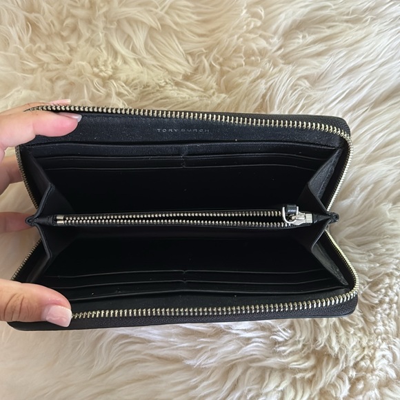 Tory Burch Wallet - Picture 3 of 5